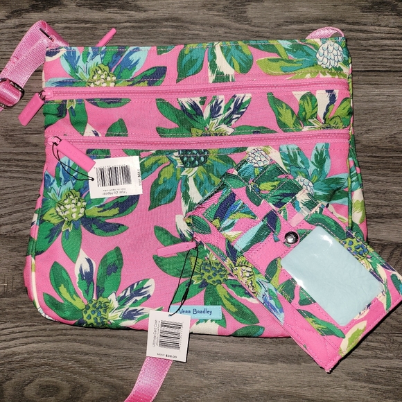 Vera Bradley Crossbody with wallet - Picture 2 of 8